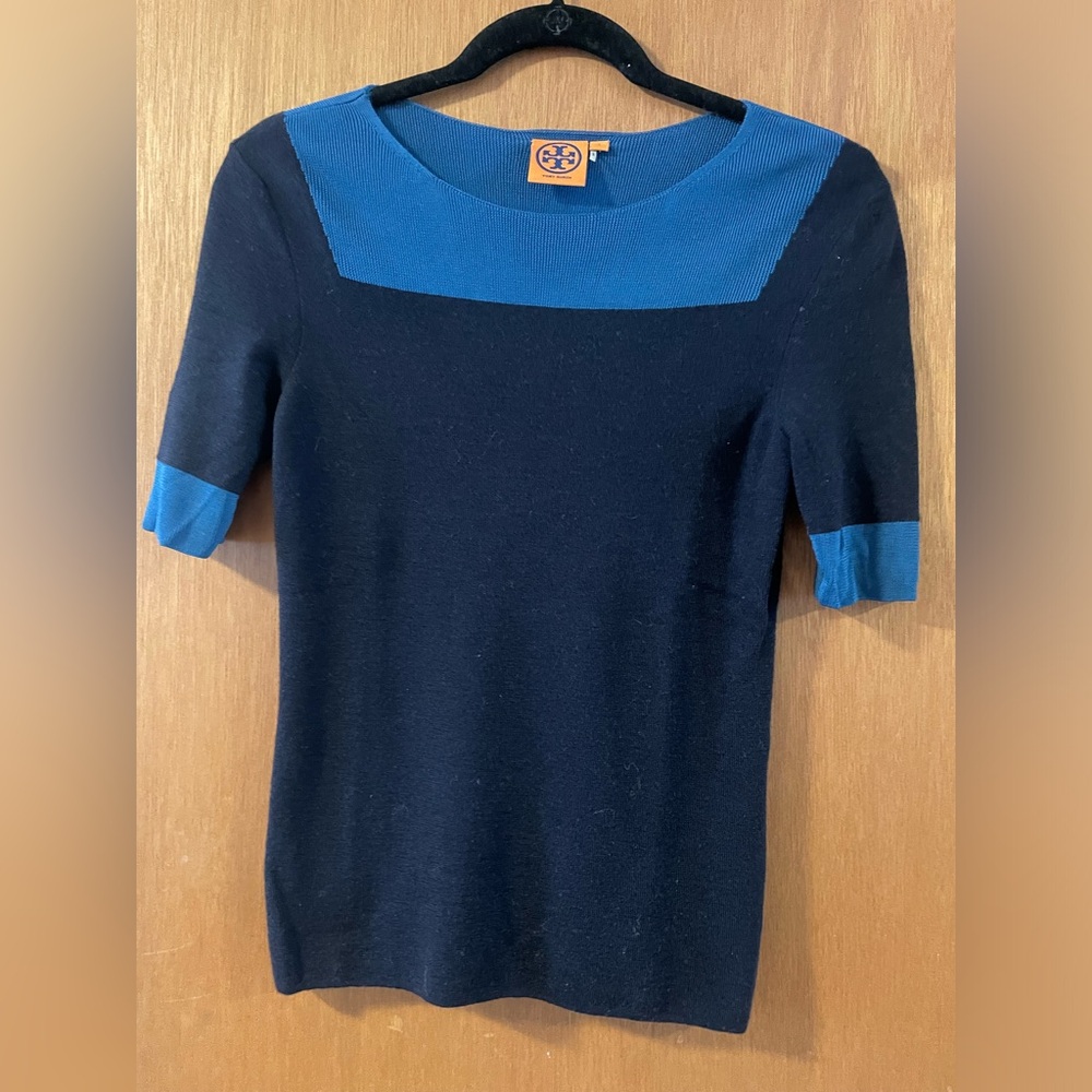 Women’s Tory Burch NWOT sweater Small
